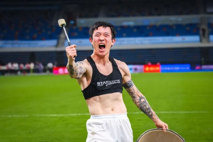 将中国古典建筑的凝厚与Q版的意趣风格糅合在一起。产品图片