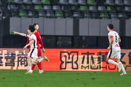 因为b体育官网下载这个网站非常地受到大家的喜爱产品图片